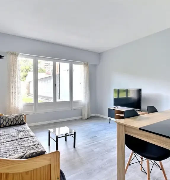 Comfortable 2-bedroom flat in Pantin