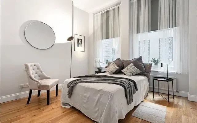 LH-Courtfield Road 4