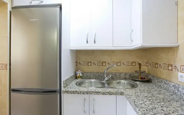 Neat 2-bedroom apartment in Tiro de Linea 2