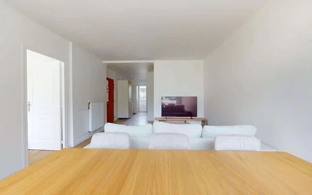 Room in Rue du Plateau des Violettes, Montpellier for 108 m² with 5 bedrooms - Montpellier student accommodation - Private room