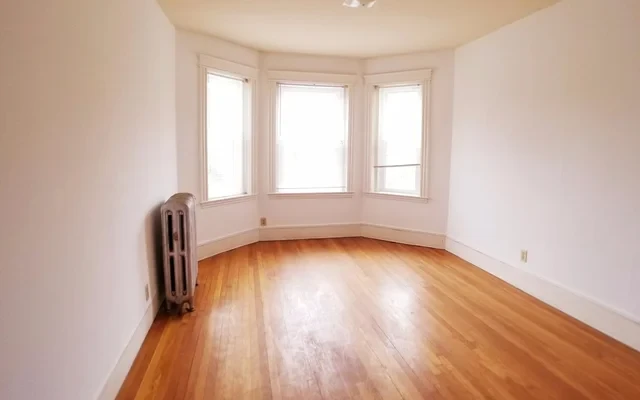 11 Tetlow St 1