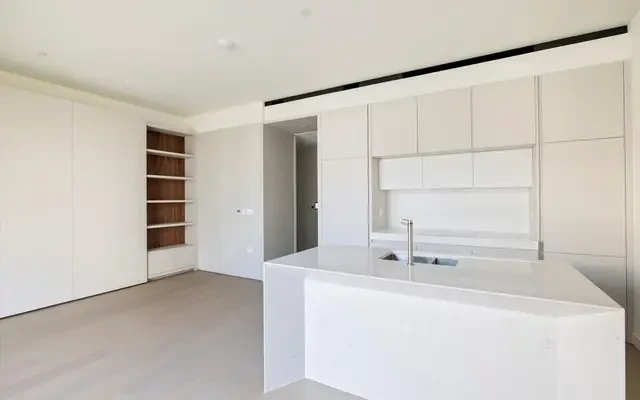 Luma House, Lewis Cubitt Walk, London, N1C 4DT 2