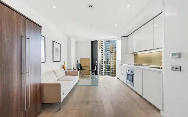 LH-Strata SE1 - London student accommodation