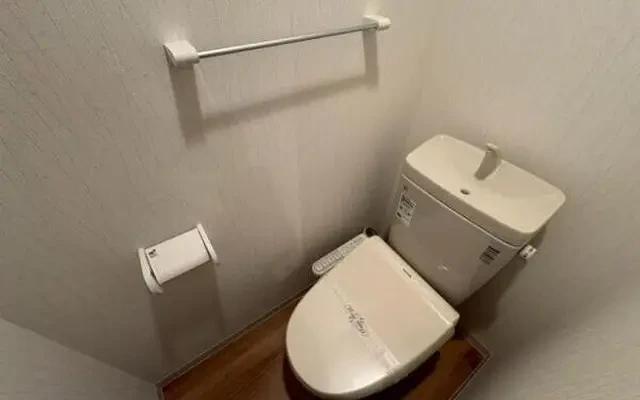 Felicia Court Room 402 3