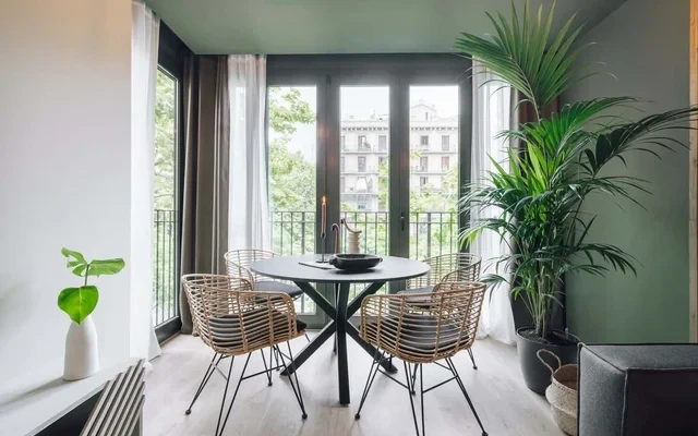 Tagbu - 2 bedrooms and balcony in Eixample Dreta 3