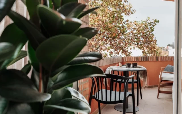 Gumus - 3 bedrooms and office in Les Tres Torres 1