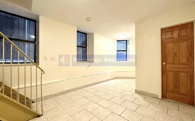 3133 Broadway 1