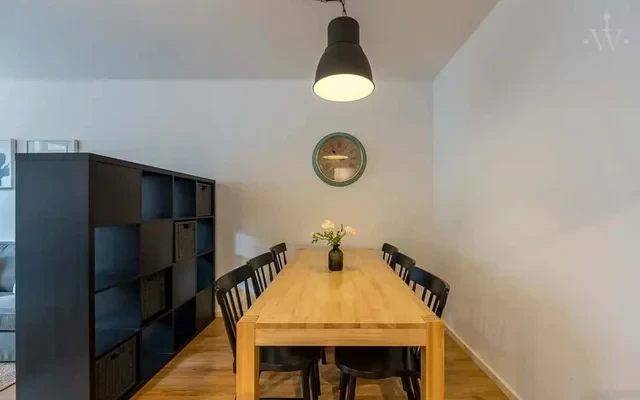 Ansprechend eingerichtete 3-Zimmer-Wohnung mit grossem Balkon 4