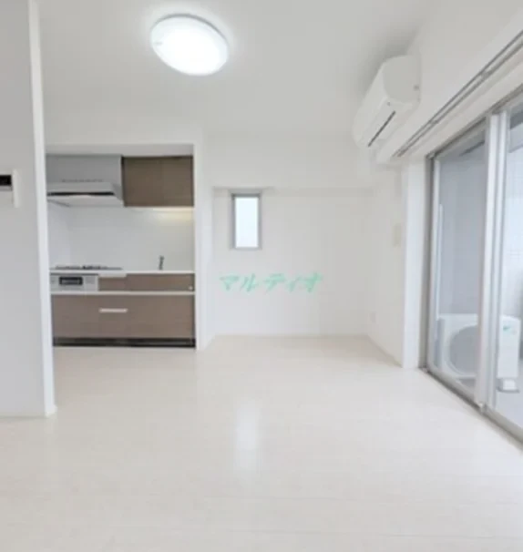 Teimone Oshiage Room 902