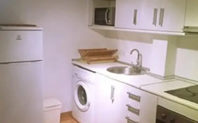 studio in Sant Pere, Santa Caterina i la Ribiera (Ciutat Vella) 4