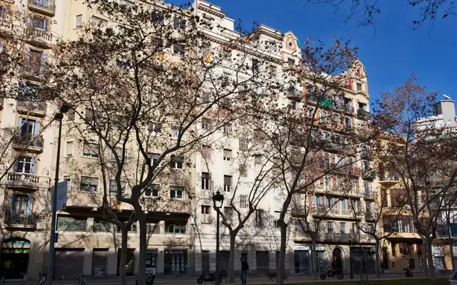 studio in La Sagrada Família (Eixample) 0