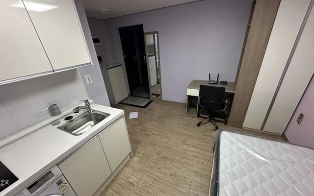 Kyung Hee No.18 Apartment 1