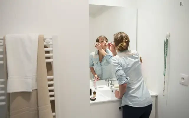 Charismatic double ensuite bedroom near the Clermont la Rotonde train station 1