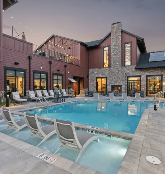 Upper East Apartments-Interim