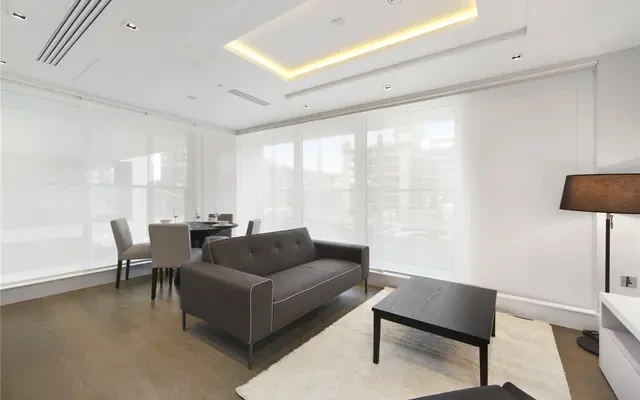 Radnor Terrace Kensington W14 1