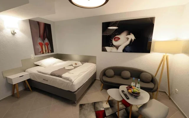 Apartment in Neukelsterbacher Strasse, Kelsterbach for 35 m² 1