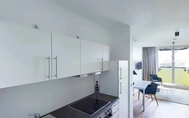 Furnished 1 room studio with elevator and balcony 2