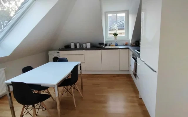 Hildegardstrasse Munich 80539 Germany 4