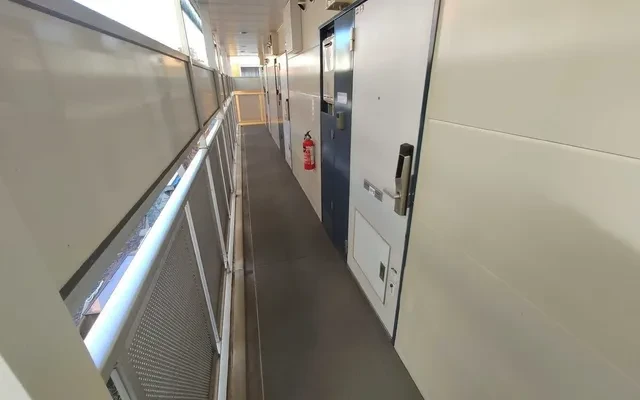 レオパレス南田園第３ - Fussa student accommodation - 204号房间(带独立厨房)