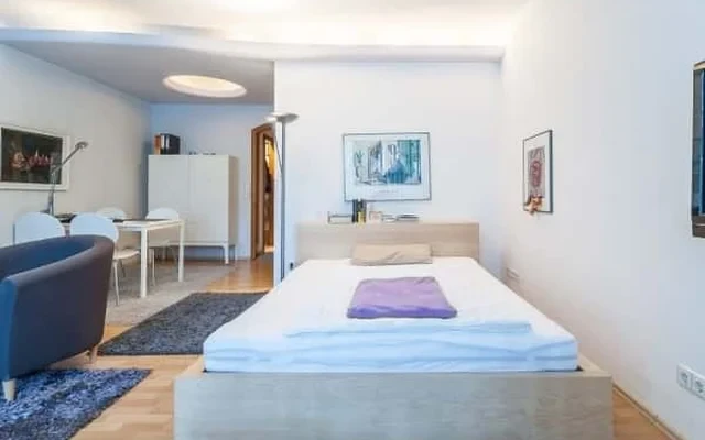 Karola - Studioapartment mit Garten 2