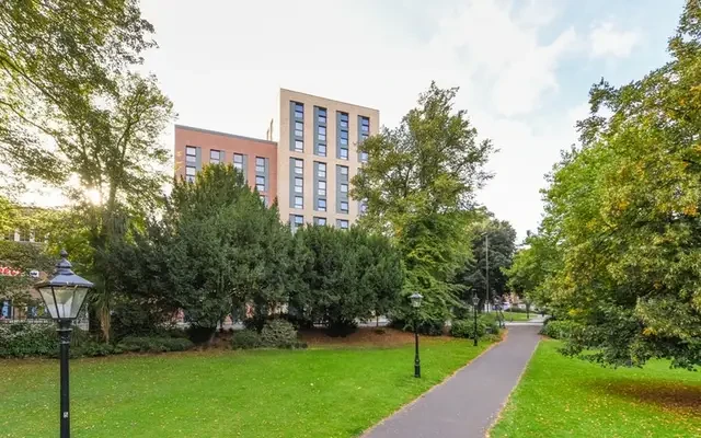 Vincent Place 1