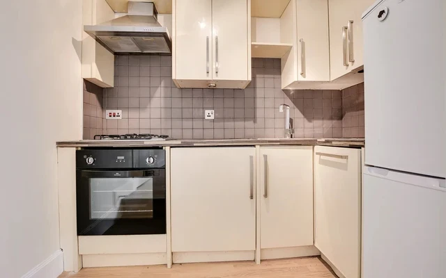 LH-Kingsland Road - London student accommodation