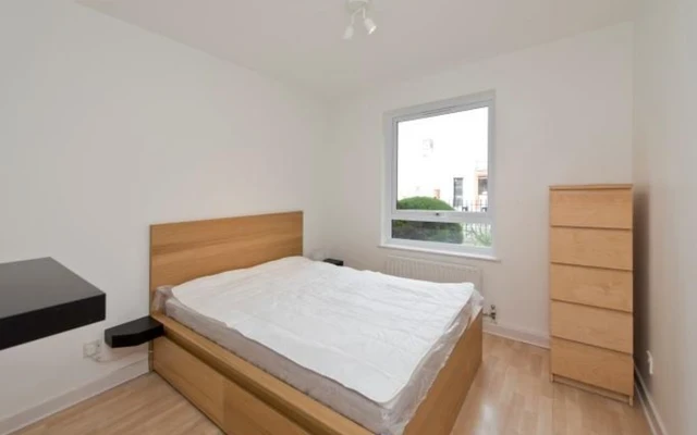 LH-Greyhound Road - London student accommodation