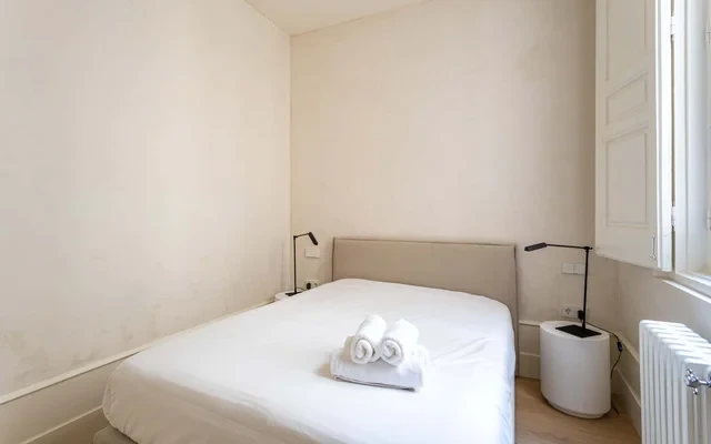 Apartment in Calle de Pelayo, Madrid for 100 m² with 2 bedrooms 3
