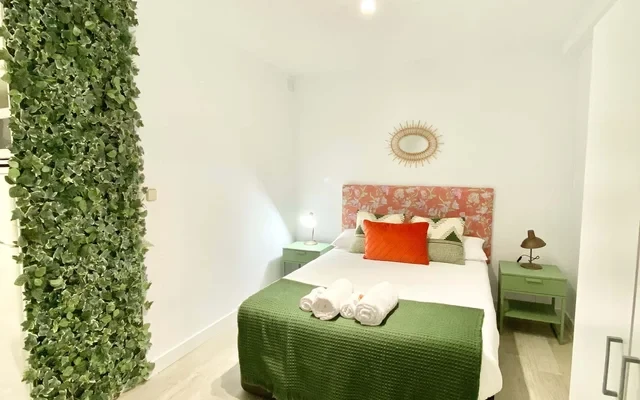 Apartment in Calle del Conde de Miranda, Madrid for 40 m² 3