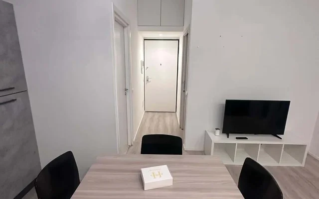 Apartment in Via Giovanni Battista Sammartini, Milano for 45 m² with 1 bedrooms 2