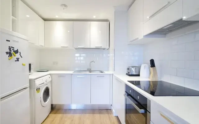 Cromwell Road, Earls Court - London student accommodation - 2 Bed 2 Bath