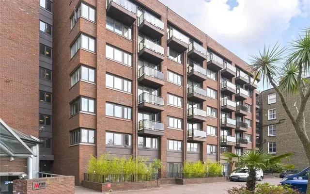 Cromwell Road, Earls Court - London student accommodation