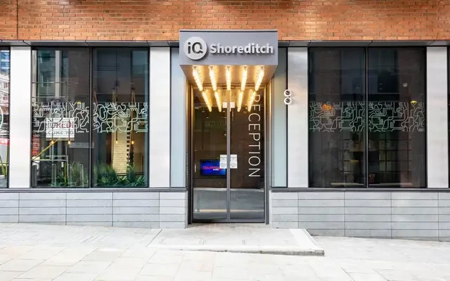 iQ Shoreditch 1