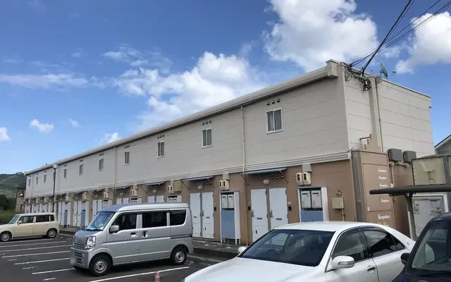 レオパレスカネイ 0