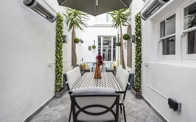 Stanhope Gardens, Kensington, London, SW7 5QX 4