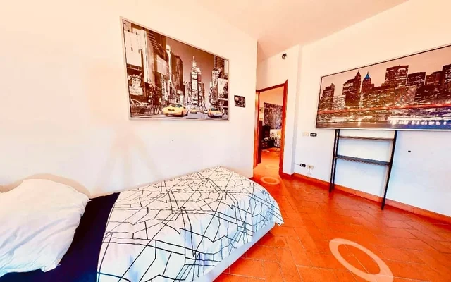 Bella camera in appartamento Città Studi - vicino Corso Buenos Aires 1