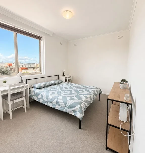 27 Griffiths St
