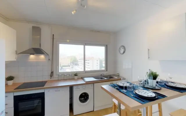 Luminous double bedroom near Parc Sergent Blandan 1