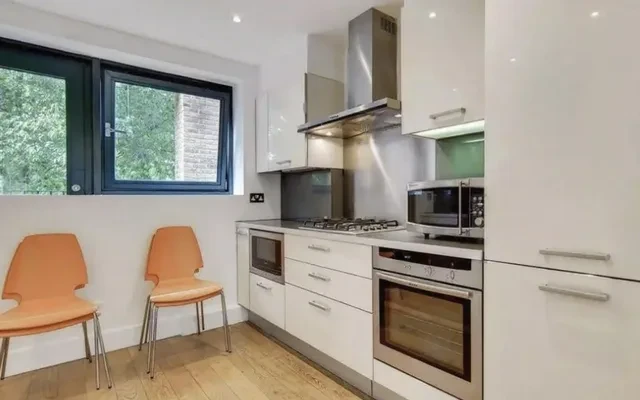 LH-Drummond Street 0