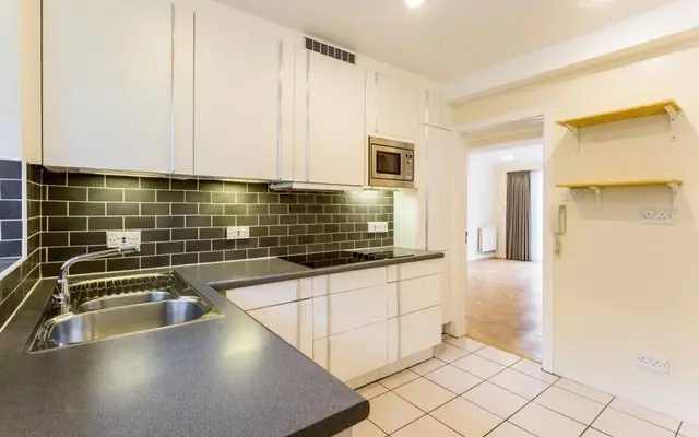 Acacia Gardens, St. Johns Wood, London, NW8 6AH 2