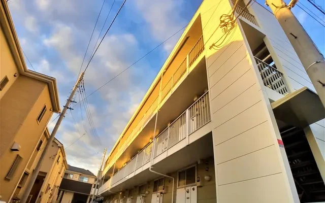 レオパレスシュテルン 0