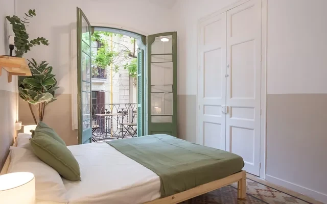 Spacious and Bright Double Room - Sant Andreu 3