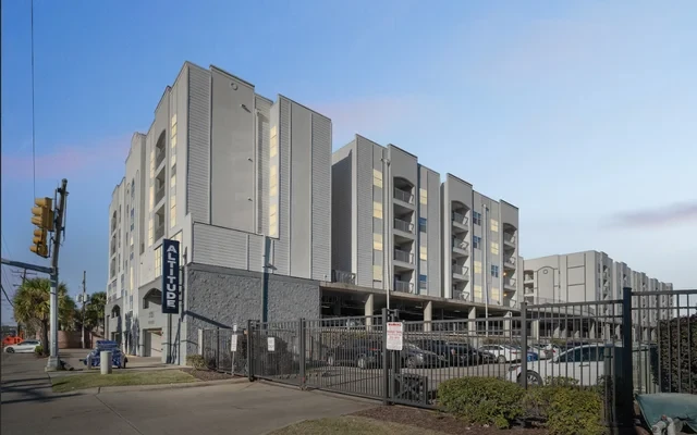 Altitude Baton Rouge 4