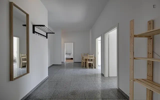 Single bedroom with a balcony, near Maurischer Garten 4