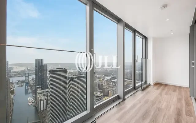 Landmark Pinnacle, London E14 1