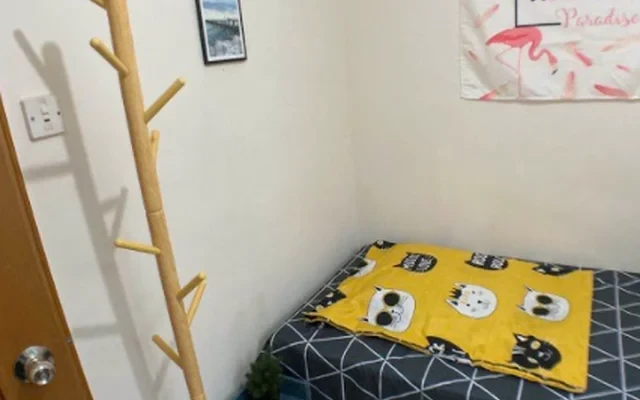 14th Floor, Block B, Tin Ma Court, Lok Fu (Female) (Room 3) 0