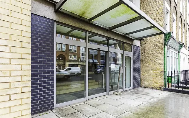 Vauxhall Bridge Road 12086# 1