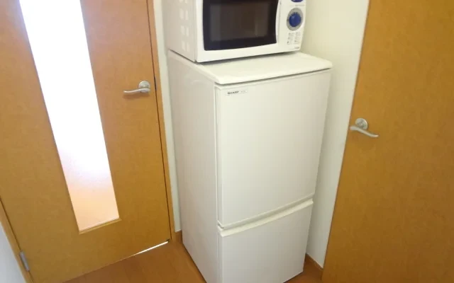レオパレス秀峰 1