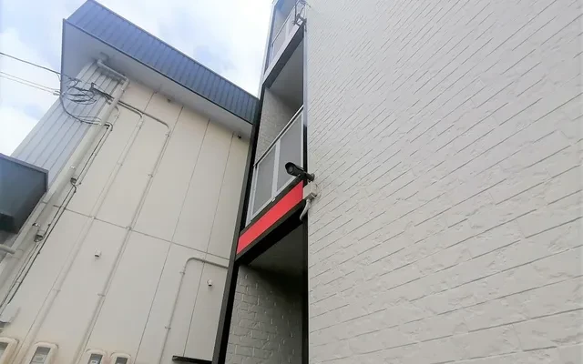 レオパレスカメリア 1