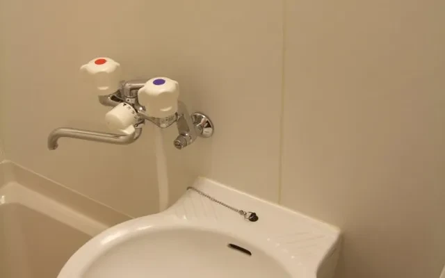 レオパレスピースフル 1